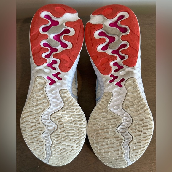 Nike Renew Women’s Sneakera - Picture 6 of 9